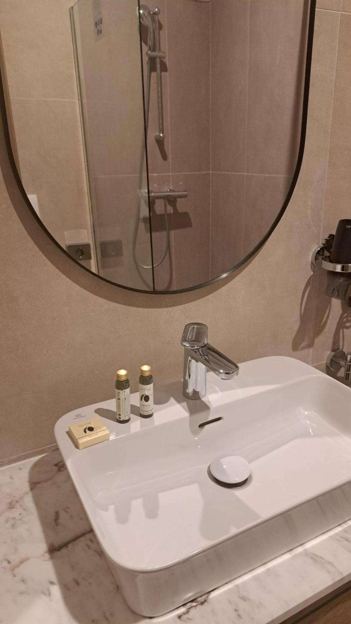 Pensiunea Leonida - Resort Leonida Poiana Tapului Zewnętrze zdjęcie